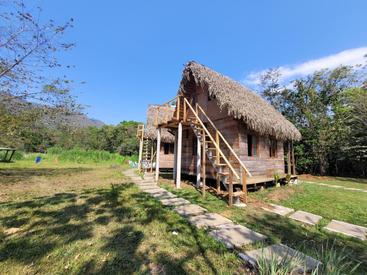 Pachamaya River Hostel Lanquín Eksteriør bilde