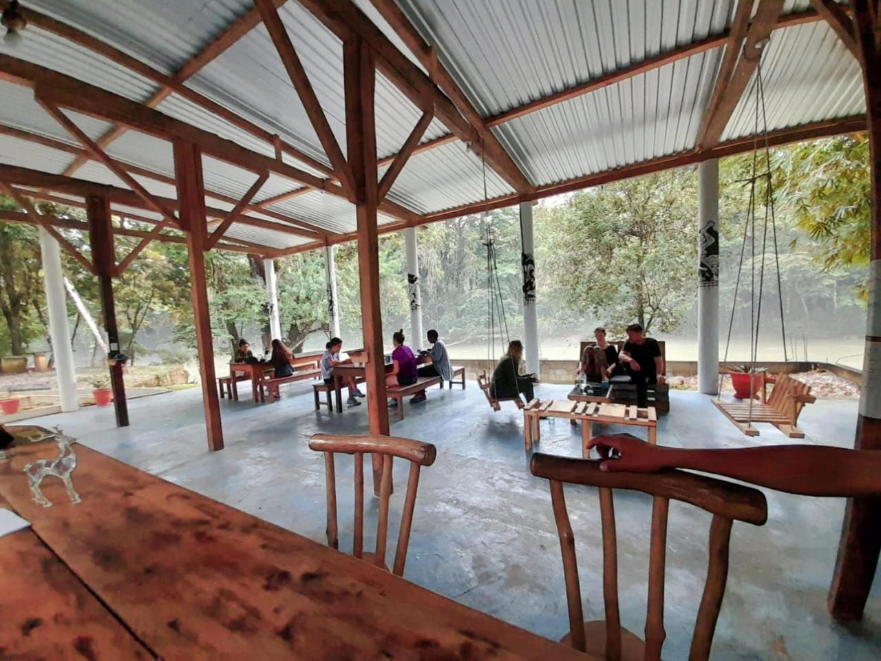 Pachamaya River Hostel Lanquín Eksteriør bilde
