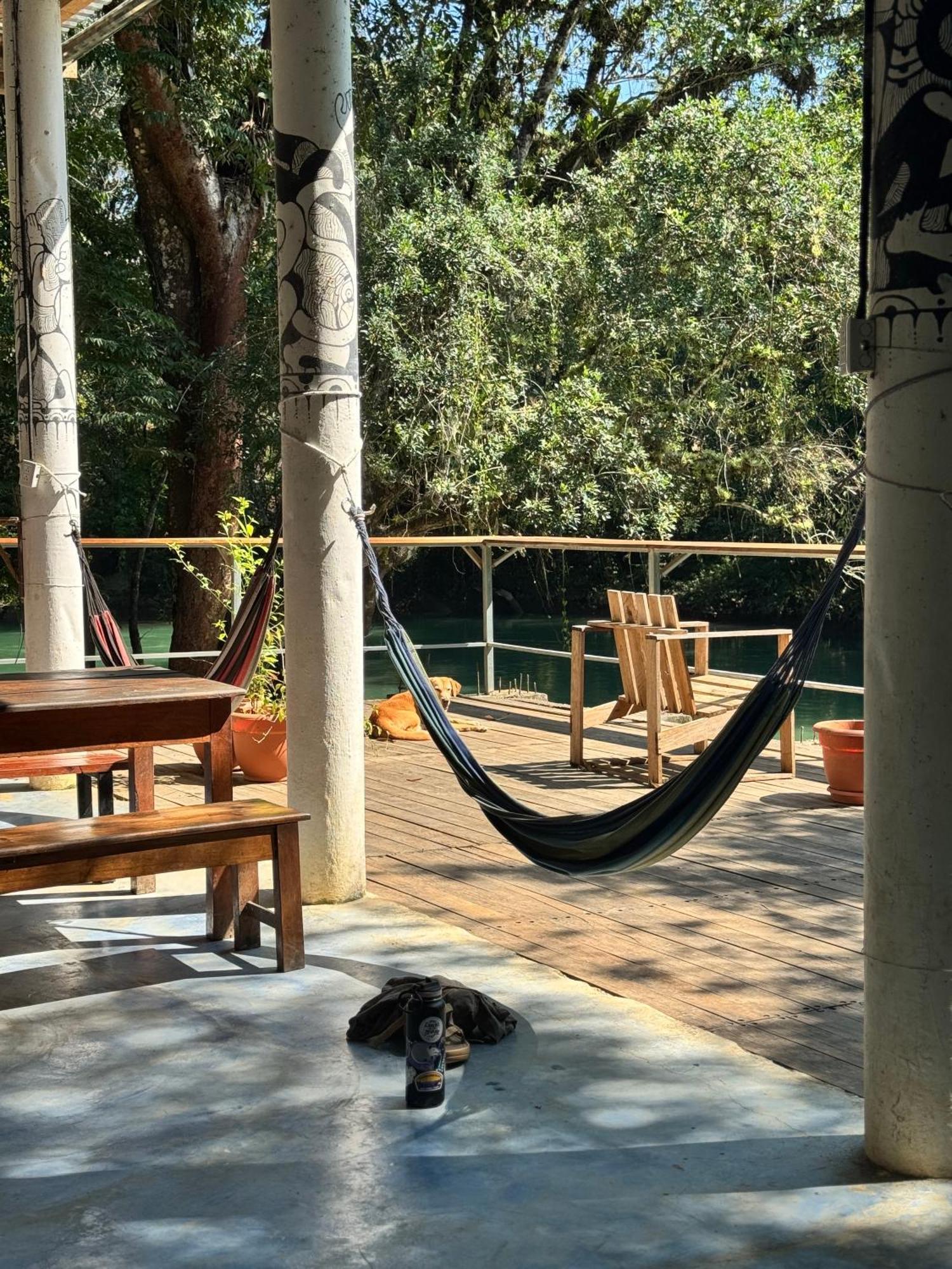 Pachamaya River Hostel Lanquín Eksteriør bilde