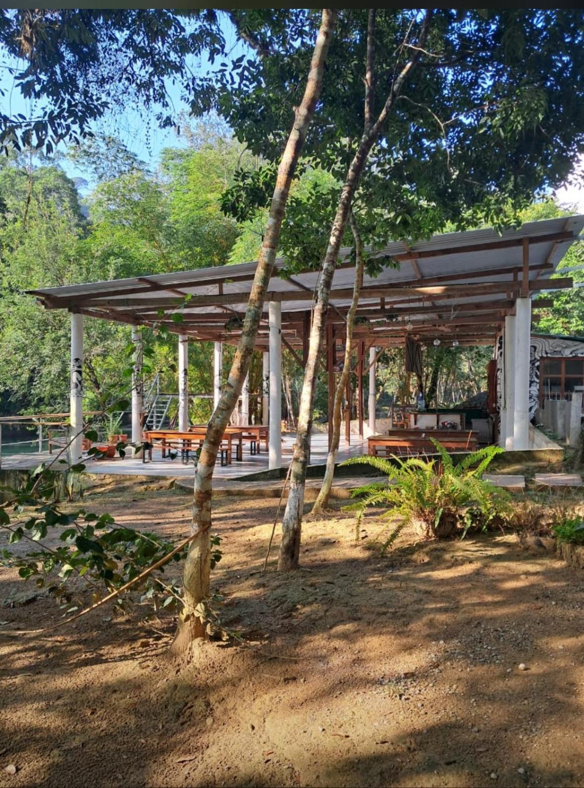 Pachamaya River Hostel Lanquín Eksteriør bilde
