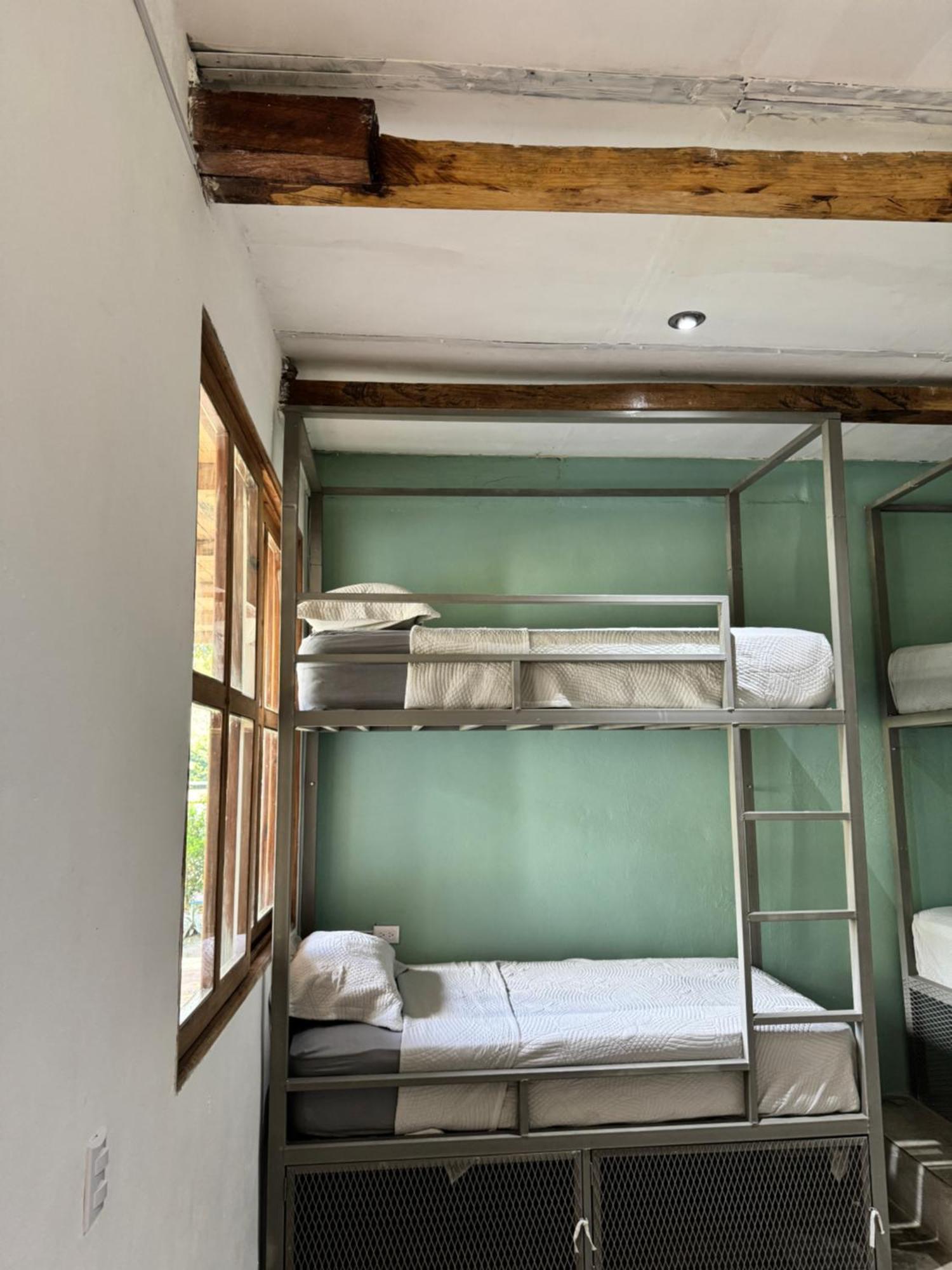 Pachamaya River Hostel Lanquín Eksteriør bilde